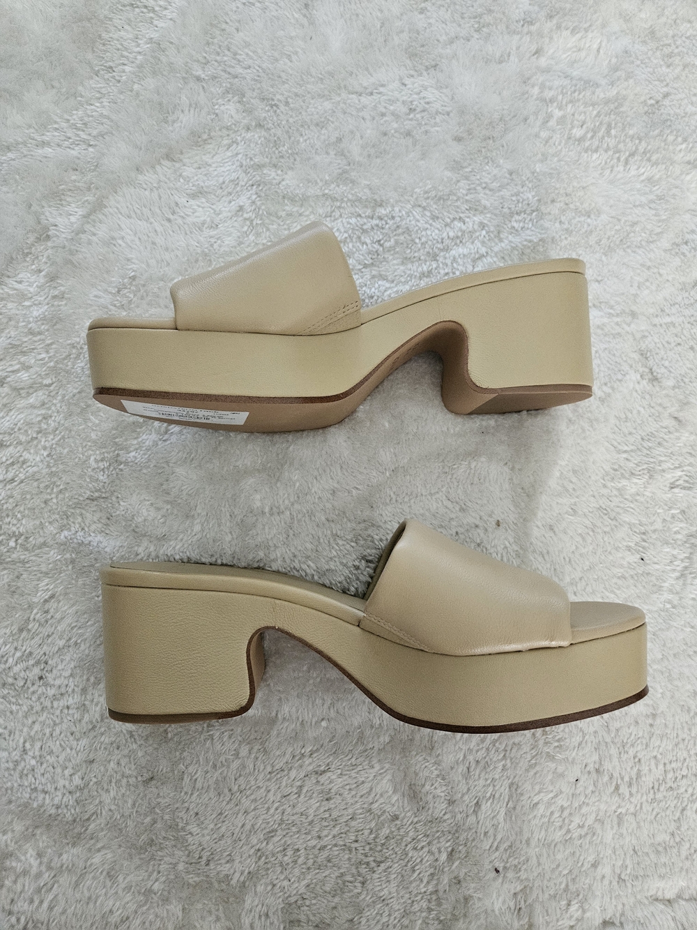 NWT Vince Beige Platform Sandals Size 8 Leather 70s Bohemian Business Casual - Picture 9 of 11